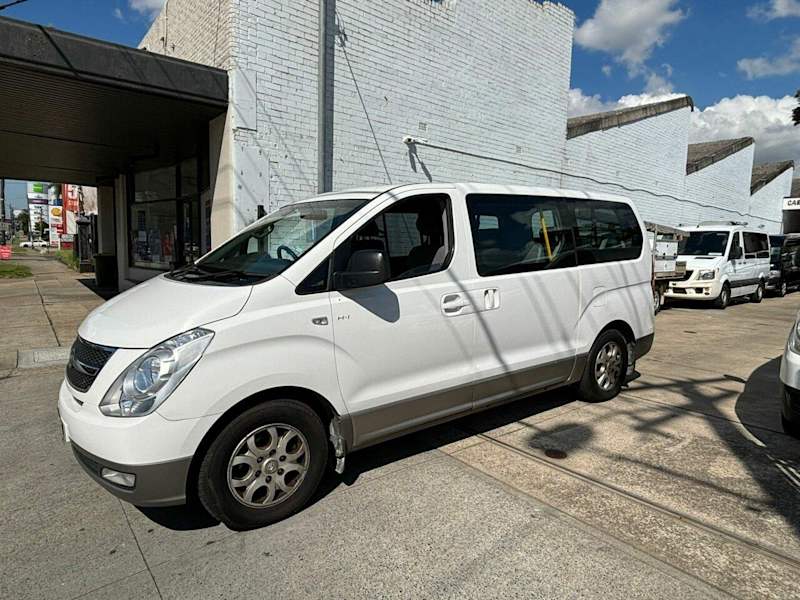 2015 Hyundai iMAX TQ MY13 White 5 Speed Automatic Wagon62933710405762113