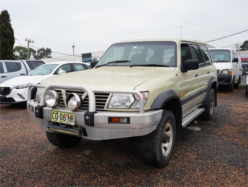 2001 Nissan Patrol GU II ST Gold 4 Speed Automatic Wagon62933710236417112