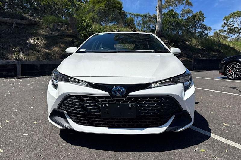 2023 Toyota Corolla ZWE219R Ascent Sport E-CVT Hybrid Glacier White 1 Speed Constant Variable62936657751939111