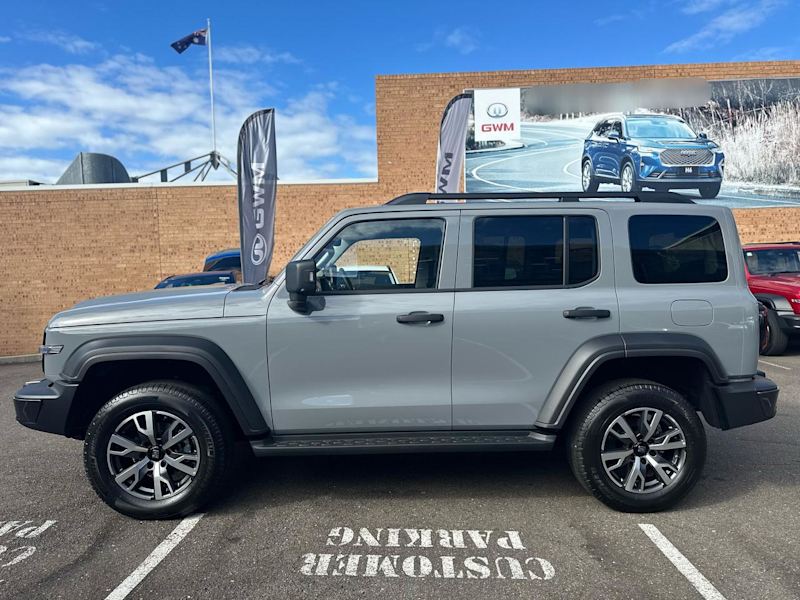 2025 GWM Tank 300 P01 Ultra Hybrid Fossil Grey 9 Speed Automatic Wagon62882730265091113