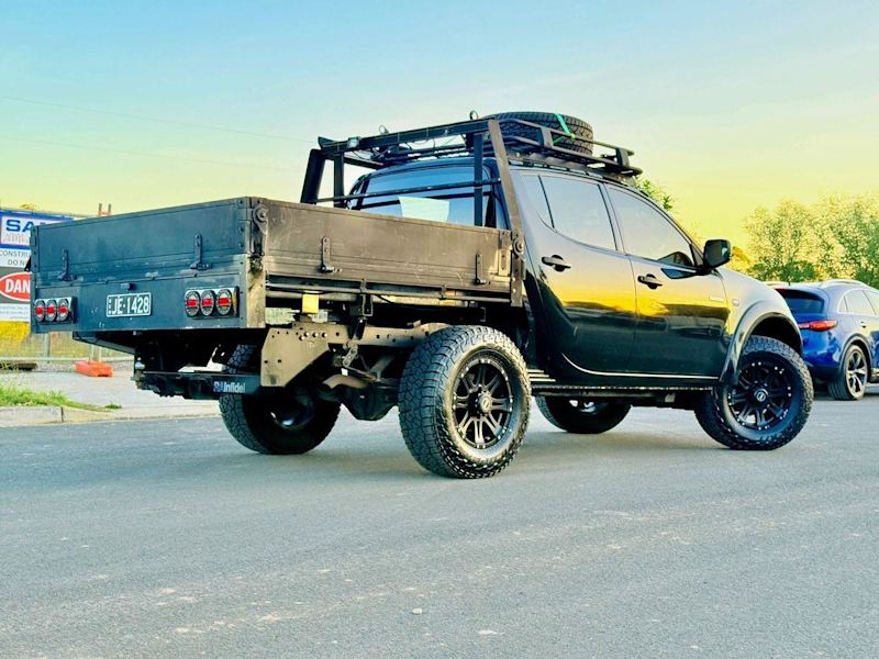 2010 Mitsubishi Triton MN MY10 GL-R Black 5 Speed Manual Double Cab Utility62935689834114112
