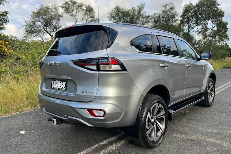 2021 Isuzu MU-X RJ MY21 LS-T Rev-Tronic 4x2 Silver 6 Speed Sports Automatic Wagon62939538165377114