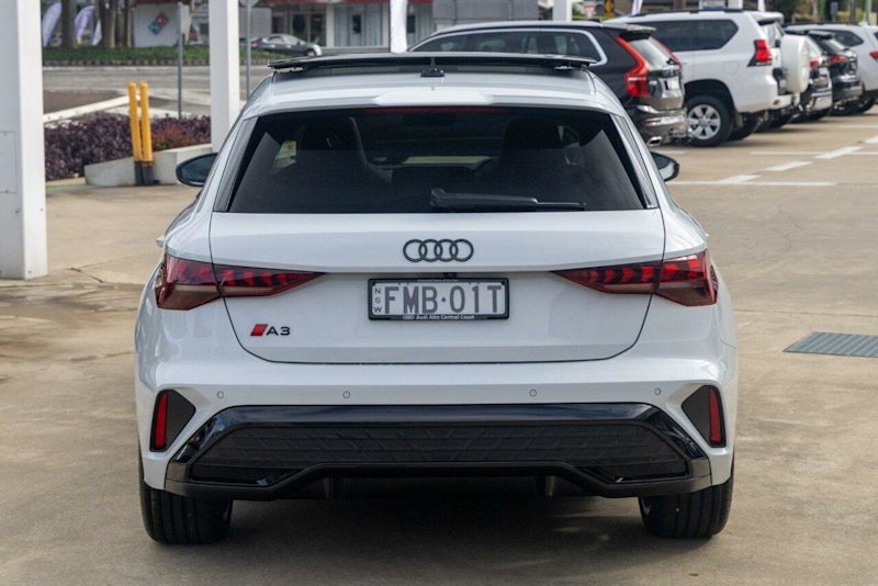 2025 Audi A3 8Y GY MY25 35 TFSI Sportback S Tronic S Line White 7 Speed Sports Automatic Dual Clutch62940490371842112