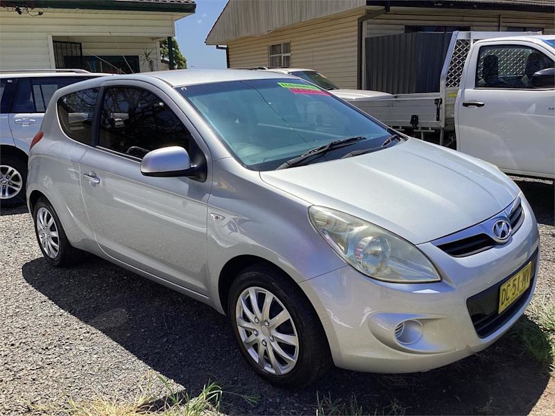 2010 Hyundai i20 PB MY11 Active Silver 5 Speed Manual Hatchback62935680429827110