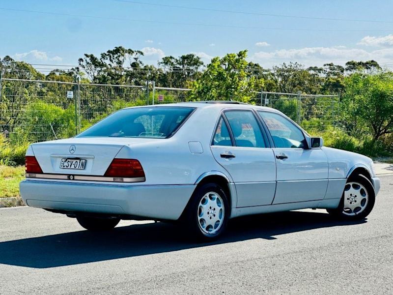 1995 Mercedes-Benz S320 W140 White 5 Speed Automatic Sedan62882737812610113