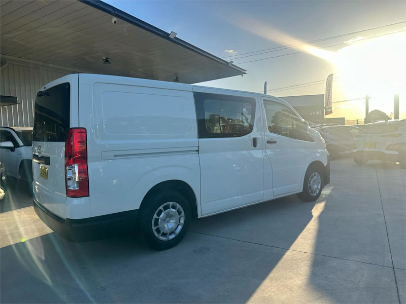 2020 Toyota HiAce GRH300R LWB White 6 Speed Auto Sequential Van62935685894019113