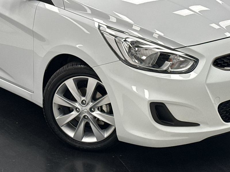 2018 Hyundai Accent RB6 MY19 Sport White 6 Speed Sports Automatic Hatchback62937623995905111