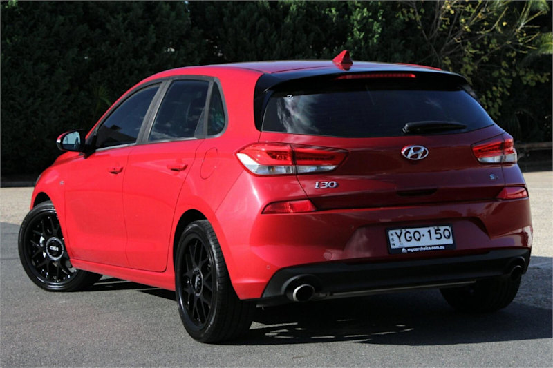 2017 Hyundai i30 PD MY18 SR D-CT Red 7 Speed Sports Automatic Dual Clutch Hatchback62935691241985112