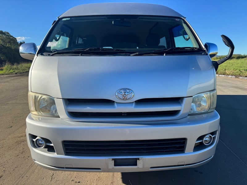 2007 *4WD* TOYOTA HIACE SLWB 2.7 petrol auto, 88 kms! 4x462935684530305114