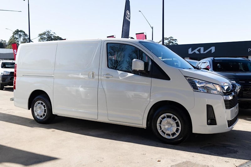 2024 Toyota HiAce GDH300R LWB White 6 Speed Sports Automatic Van62933711074562112