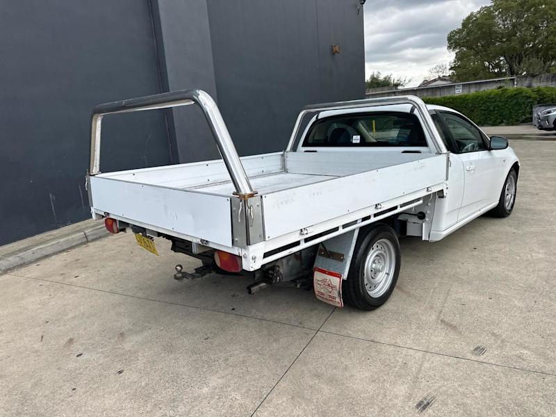 2009 Ford Falcon FG Super Cab White 4 Speed Automatic Cab Chassis62934703408641112