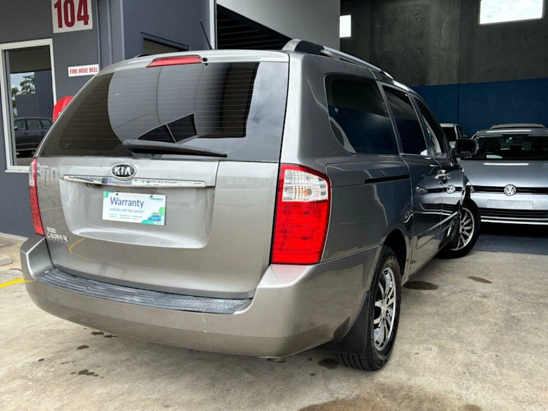 2010 Kia Grand Carnival SLi VQ MY11 Grey 5 Speed Automatic Wagon62935693726209113