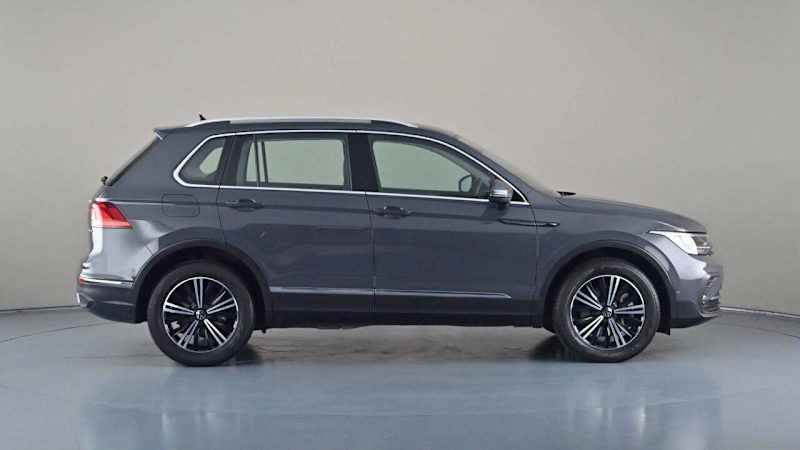 VOLKSWAGEN TIGUAN 132TSI LIFE 202162882764595459112