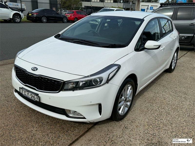 2016 Kia Cerato YD MY16 S Premium White 6 Speed Automatic Hatchback62935688210434112