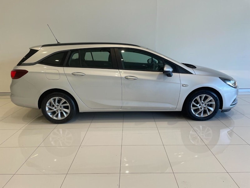 2018 Holden Astra BK LS+ Nitrate Silver 6 Speed Automatic Wagon62936660999681111