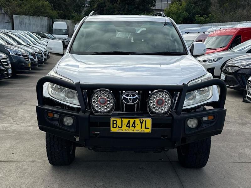 2011 Toyota Landcruiser Prado KDJ150R GXL White 5 Speed Sports Automatic Wagon62934703729923111