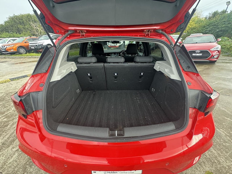 2017 Holden Astra BK MY17 RS Red 6 Speed Manual Hatchback62933710047874114