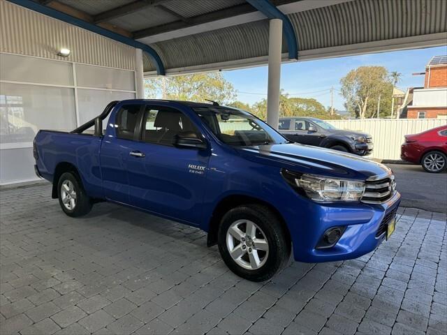 2017 Toyota Hilux SR Blue 5 Speed Manual Utility62938583619459113