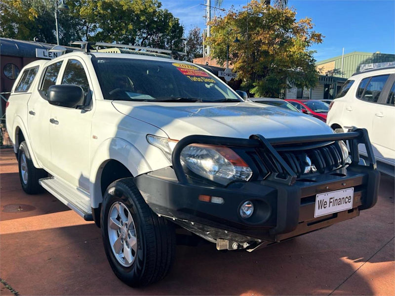 2016 Mitsubishi Triton MQ MY17 GLX White 5 Speed Automatic Dual Cab Utility62933705206146111