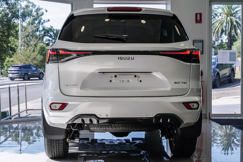 2025 Isuzu MU-X RJ MY25 LS-U Rev-Tronic White 6 Speed Sports Automatic Wagon62885349682306114