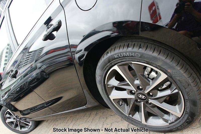 2020 Hyundai i30 PD.V4 MY21 Elite Black 6 Speed Sports Automatic Hatchback62882771489153113