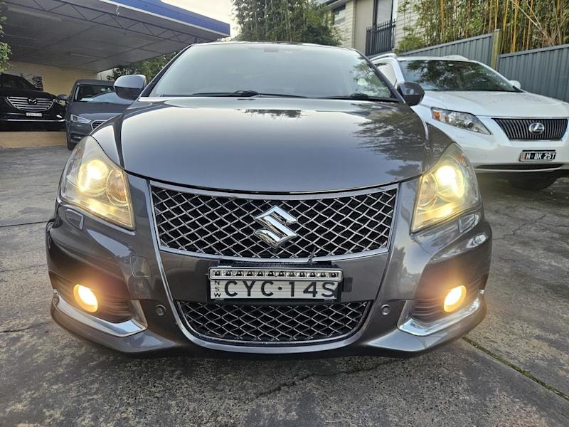 2011 Suzuki Kizashi FR MY11 Sport AWD Grey Continuous Variable Sedan62882721709443111