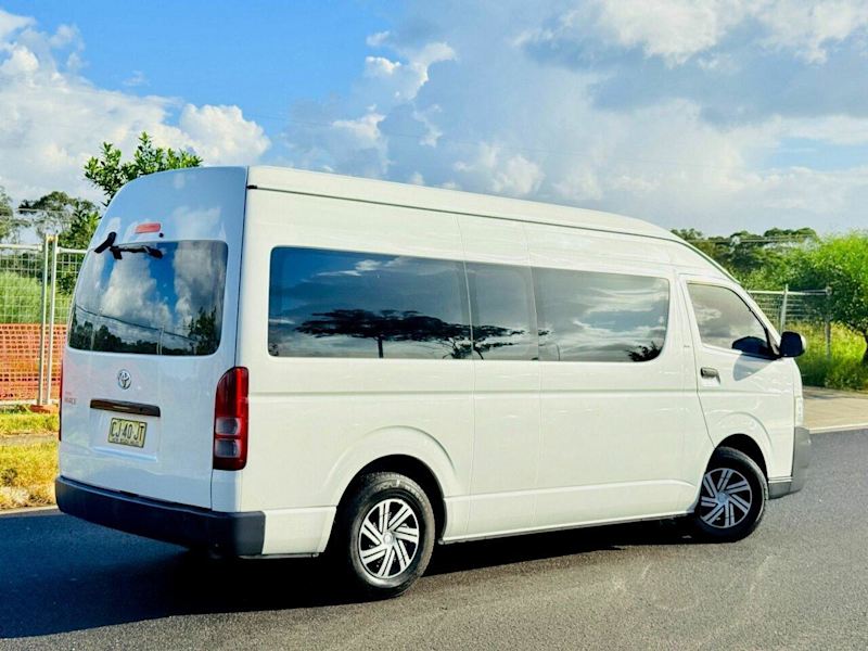 2010 Toyota HiAce TRH223R MY11 Upgrade Commuter White 4 Speed Automatic Bus62886406429571113