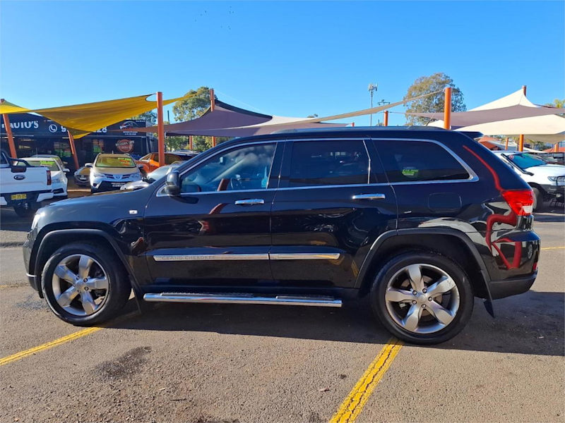2012 Jeep Grand Cherokee WK MY2013 Limited Black Sapphire 5 Speed Sports Automatic Wagon62882737129985113