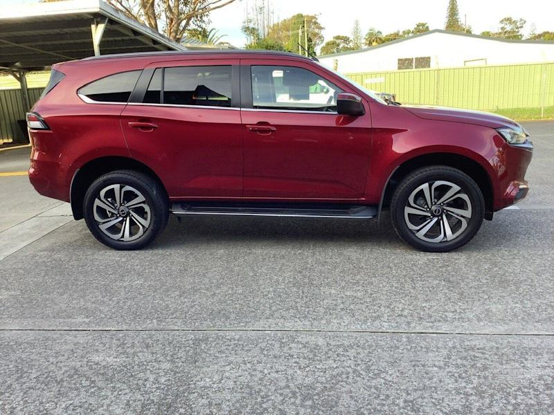 2022 Isuzu MU-X RJ MY23 LS-T Rev-Tronic Magnetic Red 6 Speed Sports Automatic Wagon62935683712898111