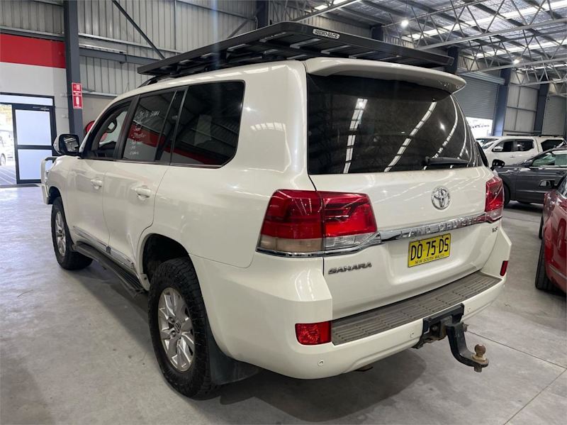 2015 Toyota Landcruiser VDJ200R Sahara White 6 Speed Sports Automatic Wagon62935690241411113