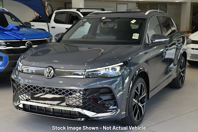 2025 Volkswagen Tiguan CT MY25 195TSI R-Line DSG 4MOTION Persimmon Red Premium Metallic 7 Speed62933704516866110