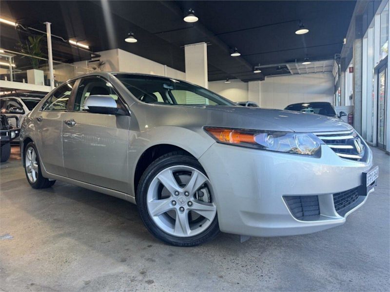 2008 Honda Accord Euro CU Silver 5 Speed Automatic Sedan628827300192031110