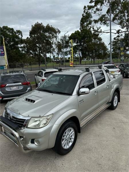 2012 Toyota Hilux KUN26R MY12 SR5 (4x4) Silver, Chrome 4 Speed Automatic Dual Cab Pick-up62882738180353112