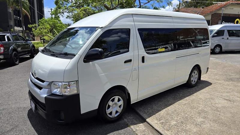 2018 Toyota HiAce TRH223R Commuter High Roof Super LWB White 6 Speed Automatic Bus62935693137922113