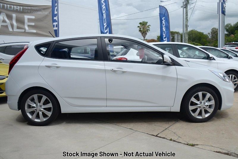 2017 Hyundai Accent RB6 MY18 Sport White 6 Speed Sports Automatic Hatchback62935691040258111