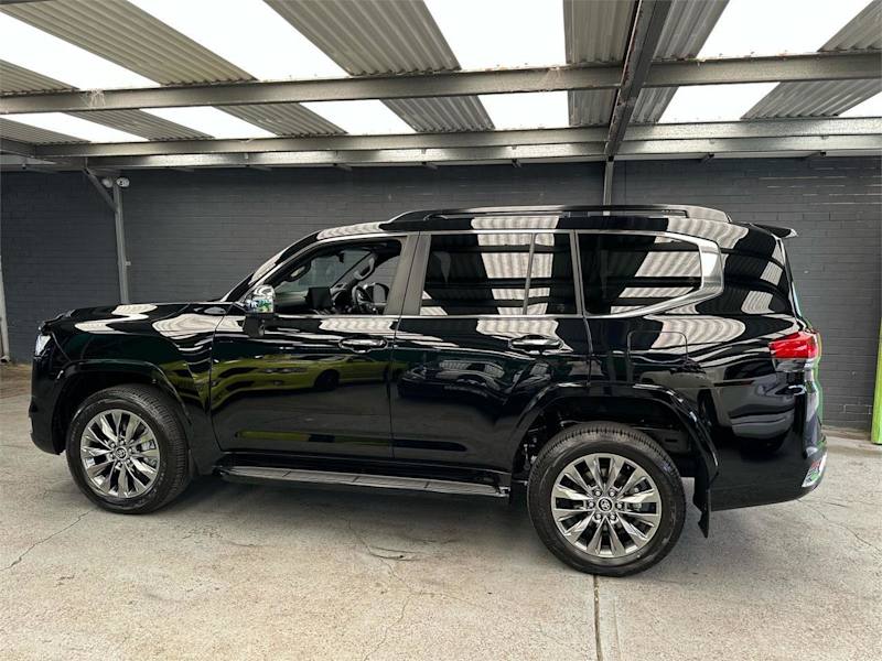 2024 Toyota Landcruiser FJA300R Sahara ZX Eclipse Black 10 Speed Sports Automatic Wagon62937625573507114