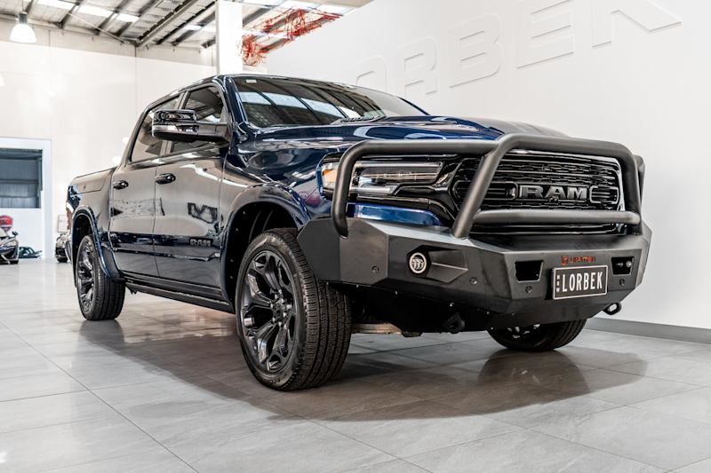 2023 Ram 1500 DT MY23 Limited Patriot Blue 8 Speed Automatic Crew Cab Utility62934705790850112