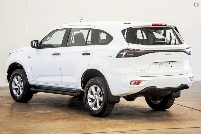 2025 Isuzu MU-X RJ MY25 LS-M Rev-Tronic 4x2 White 6 Speed Sports Automatic Wagon62934706358785113