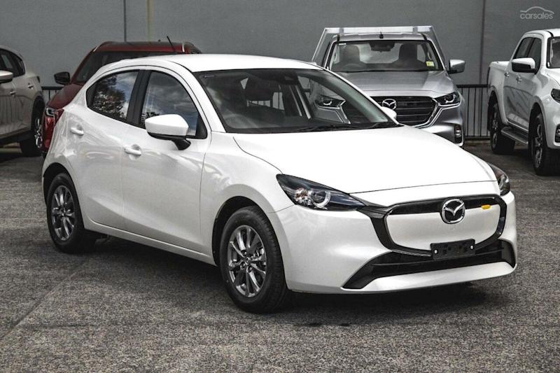 2024 Mazda 2 DJ2HAA G15 SKYACTIV-Drive Pure White 6 Speed Sports Automatic Hatchback62882739036163114