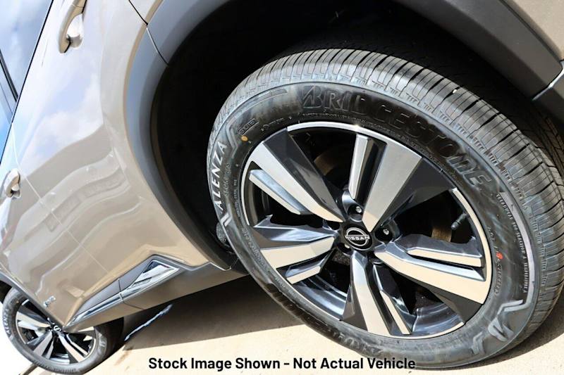 2024 Nissan X-Trail T33 MY25 Ti e-4ORCE e-POWER Champagne Silver 1 Speed Automatic Wagon Hybrid62935687940866113