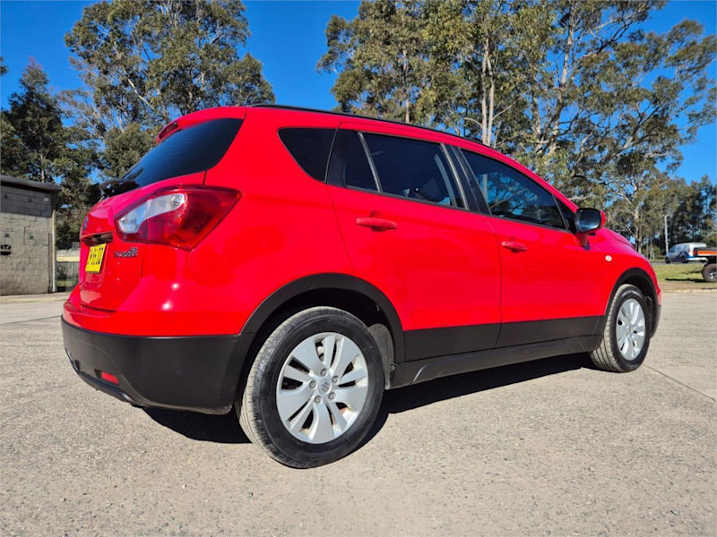 2015 Suzuki S-Cross JY GL Red 5 Speed Manual Hatchback62935690519042112