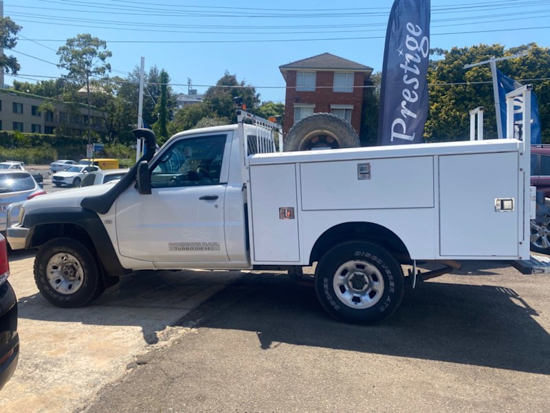 2010 NISSAN PATROL DX (4x4) with 3 years Extended Warranty and 3 months NSW registration62882735222914112