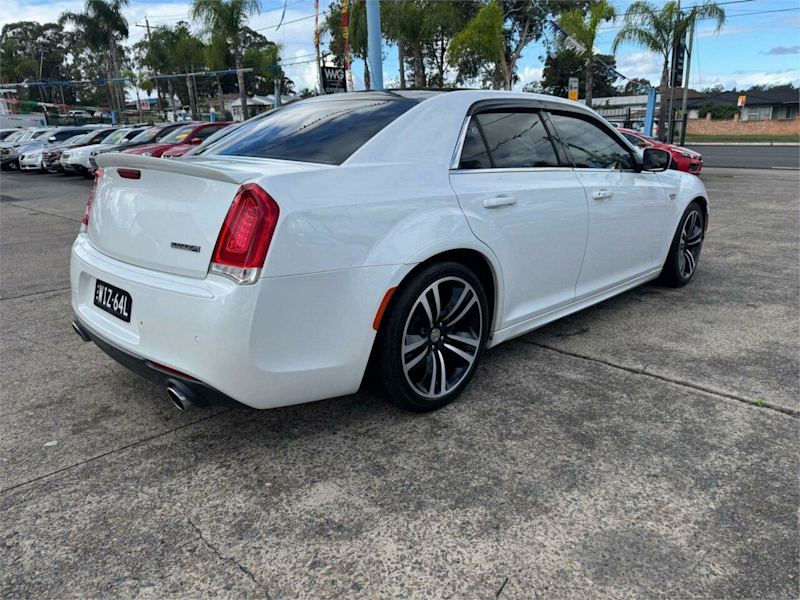 2013 Chrysler 300 LX MY13 SRT-8 Core White 5 Speed Sports Automatic Sedan62934703455106113