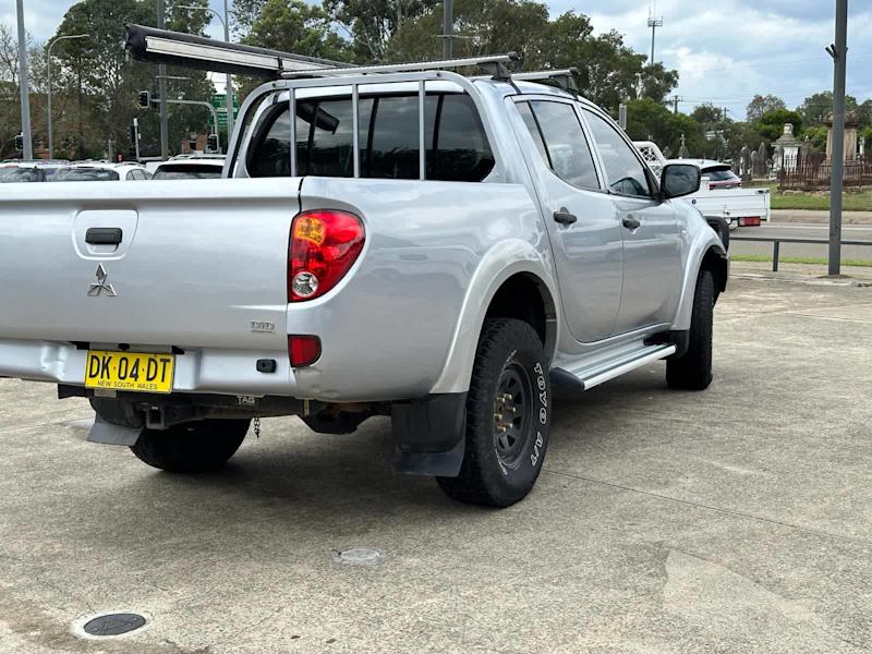2015 MITSUBISHI Triton GLX (4x4)62933705413506113