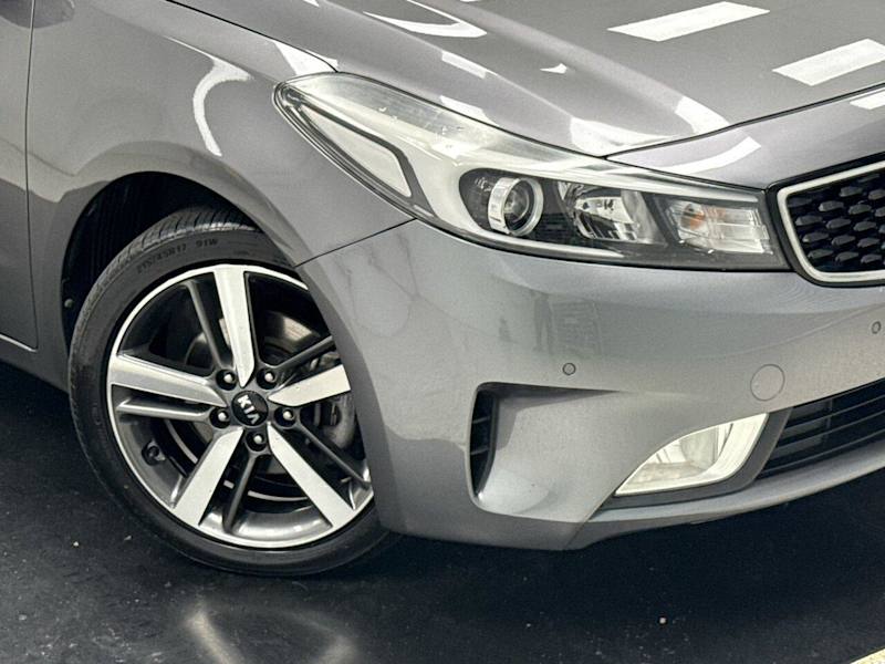 2018 Kia Cerato YD MY18 Sport Metal Stream 6 Speed Sports Automatic Hatchback62932714411011111