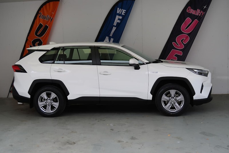 2023 Toyota RAV4 Glacier White Wagon62937624516227111