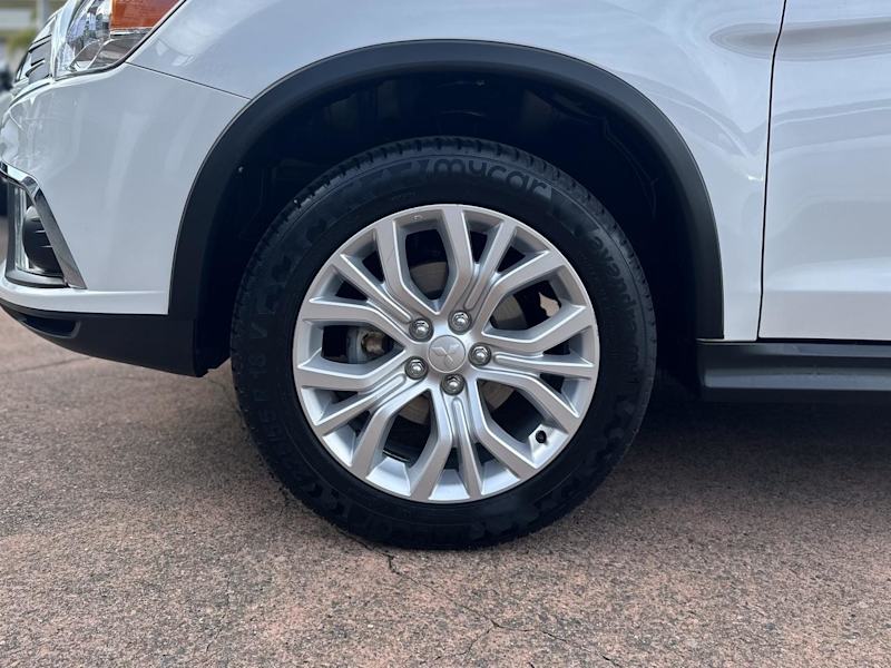 2019 Mitsubishi ASX XC MY19 ES (2WD) White Continuous Variable Wagon62936656788483112