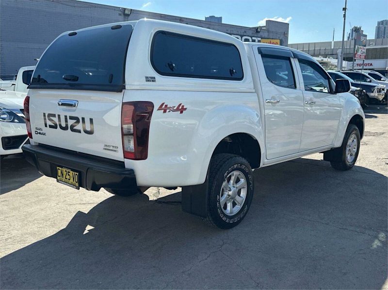 2017 Isuzu D-MAX MY17 LS-M Crew Cab White 6 Speed Sports Automatic Utility62936663696899113