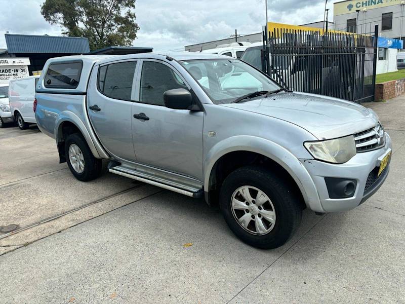 2014 Mitsubishi Triton MN MY14 Update GLX (4x4) Silver 4 Speed Automatic 4x4 Double Cab Utility62937626283265111
