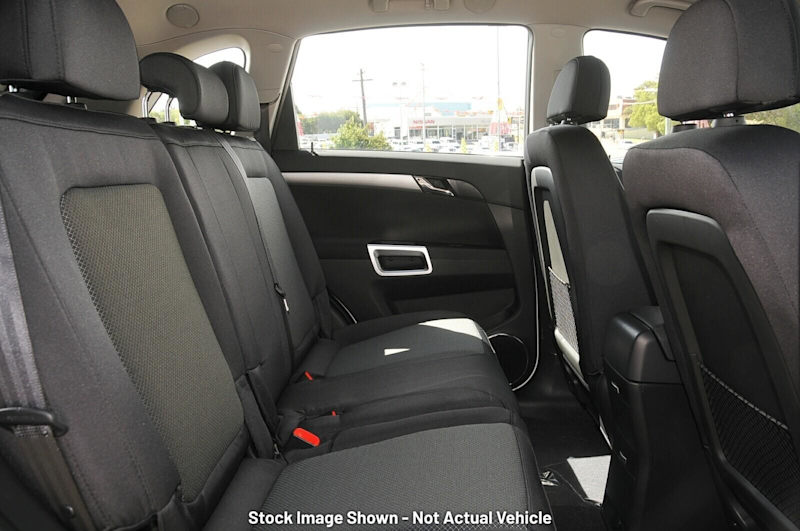 2010 Holden Captiva CG MY10 5 (FWD) White 5 Speed Manual Wagon62934696311042113